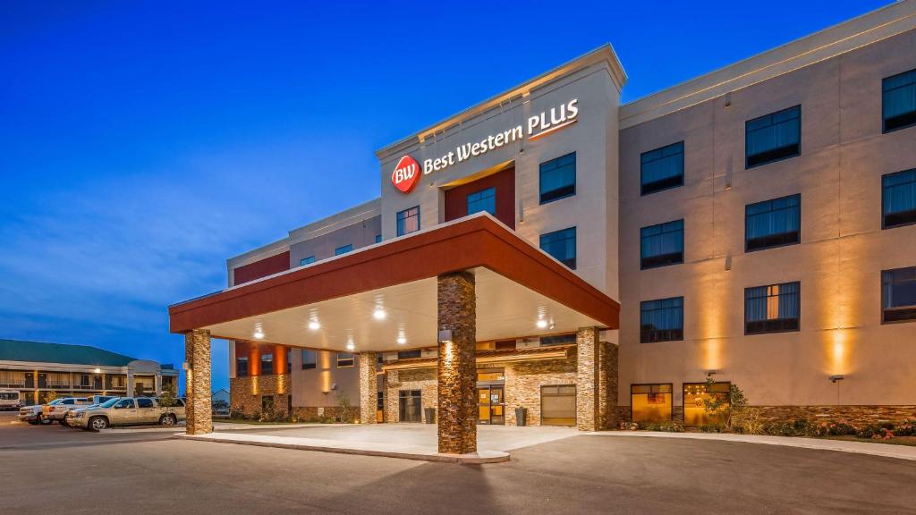 Best Western Plus Elizabethtown Inn & Suites